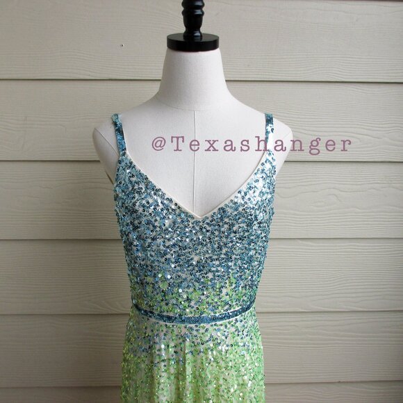 NWT Mac Duggal Sequin Gradient Multi Pastel Color Evening Gown Size 4 5691 - Picture 10 of 10